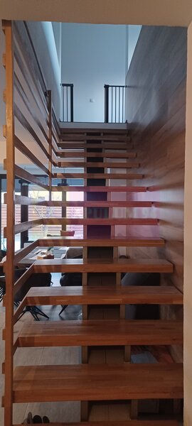 Sabareni, vila 210 mp utili, teren 508 mp, la 12 km de Bucuresti